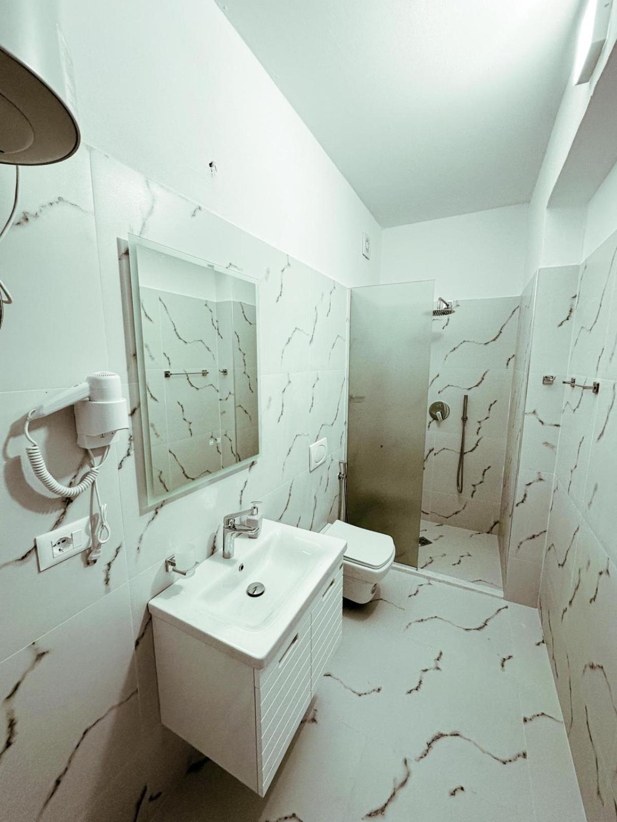 Vizion Hotel 3*